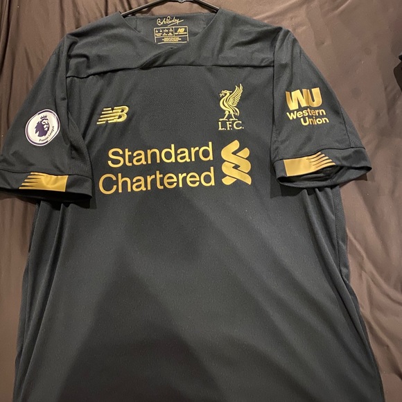 new balance liverpool black